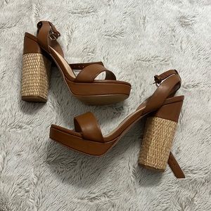 Aldo 9.5 brown high heels